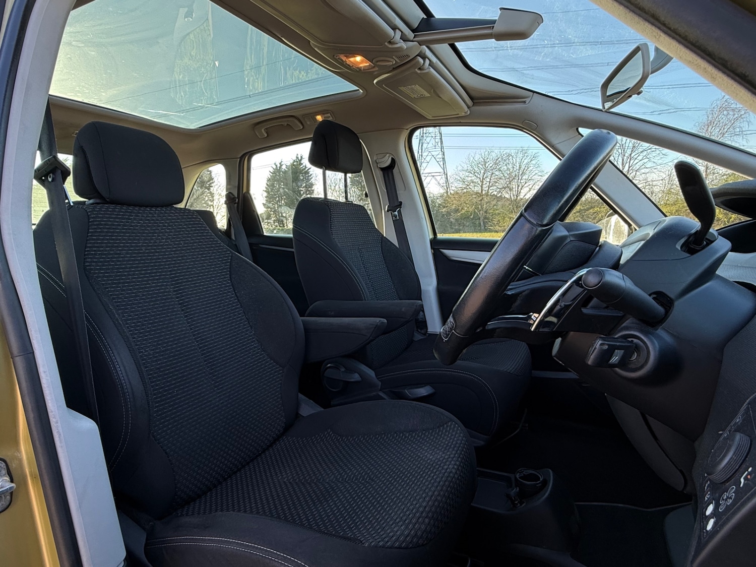 Used Citroen C4 Picasso 2009 for sale - 77938630: Photo 11