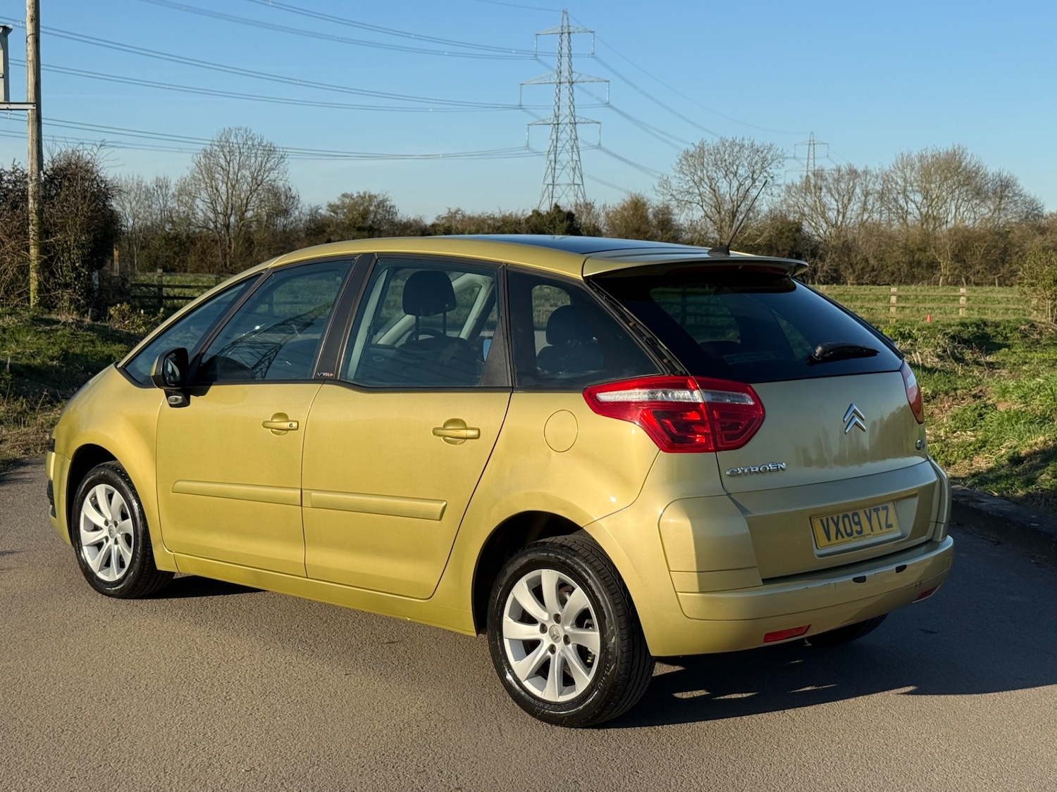 Used Citroen C4 Picasso 2009 for sale - 77938630: Photo 6