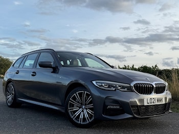 Used BMW 3 Series 2021 for sale - 75968729: Photo