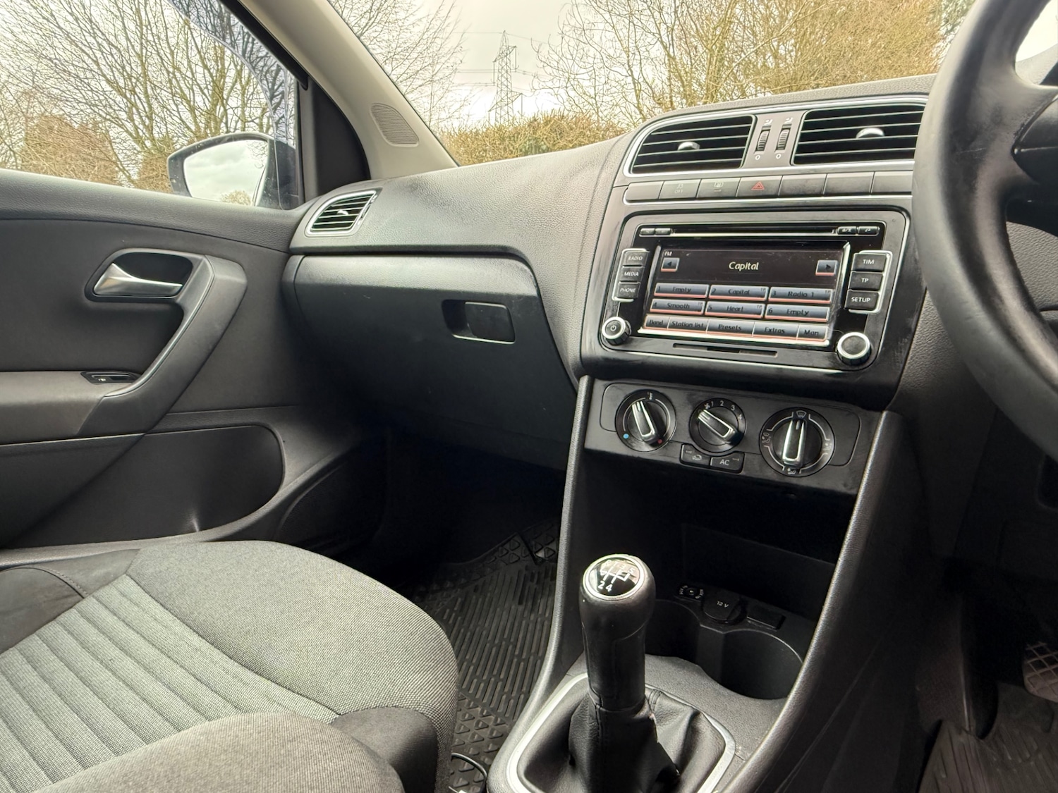 Used Volkswagen Polo 2011 for sale - 77638541: Photo 15