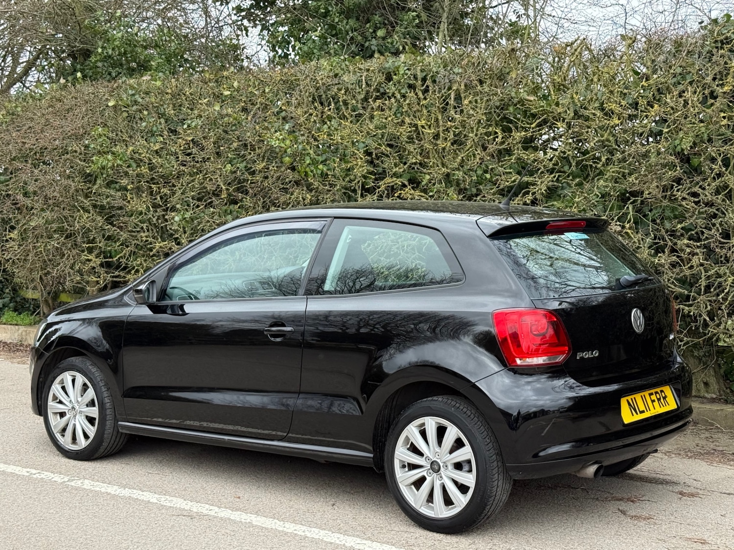 Used Volkswagen Polo 2011 for sale - 77638541: Photo 3