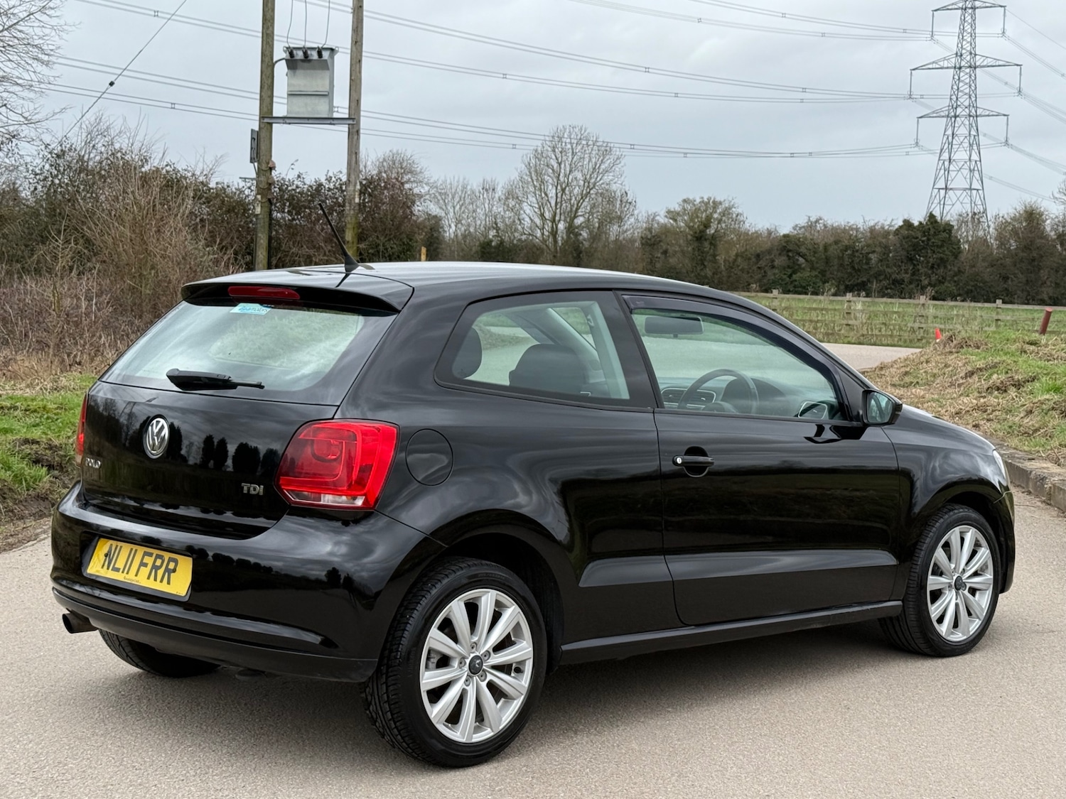 Used Volkswagen Polo 2011 for sale - 77638541: Photo 8