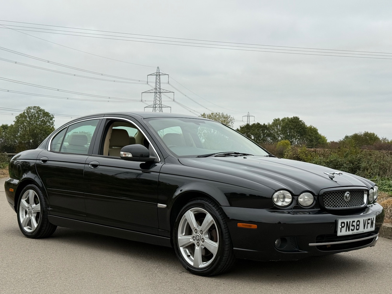 Used Jaguar X-Type 2009 for sale - 76252445: Photo 9