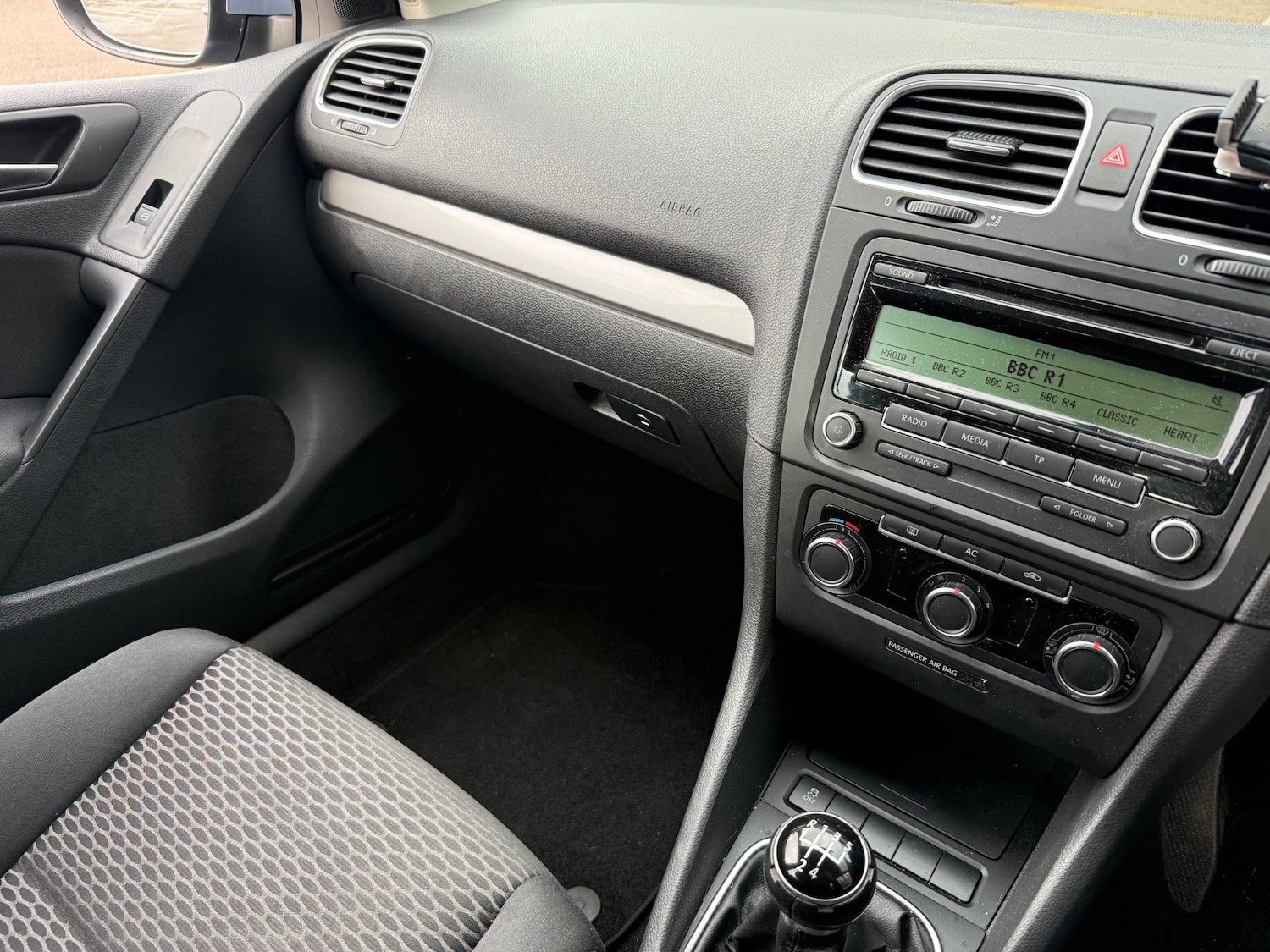 Used Volkswagen Golf 2011 for sale - 77568084: Photo 10