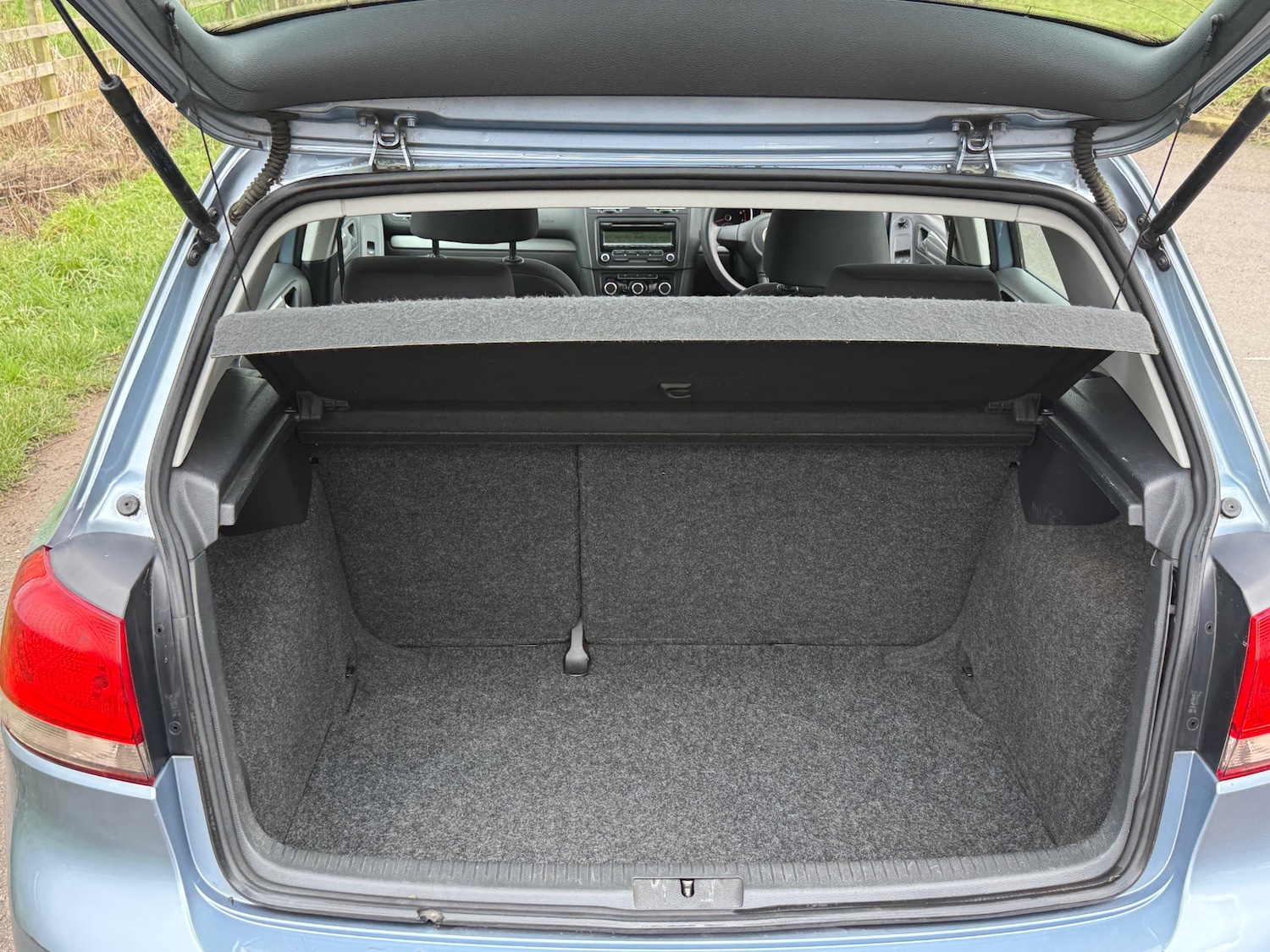 Used Volkswagen Golf 2011 for sale - 77568084: Photo 12