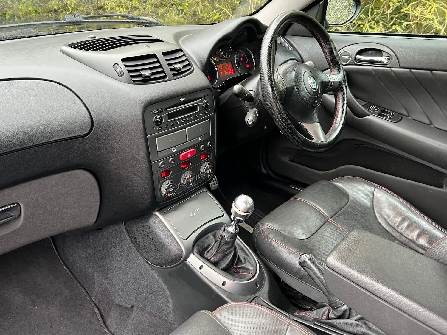 Used Alfa Romeo GT 2007 for sale - 77896804: Photo 14