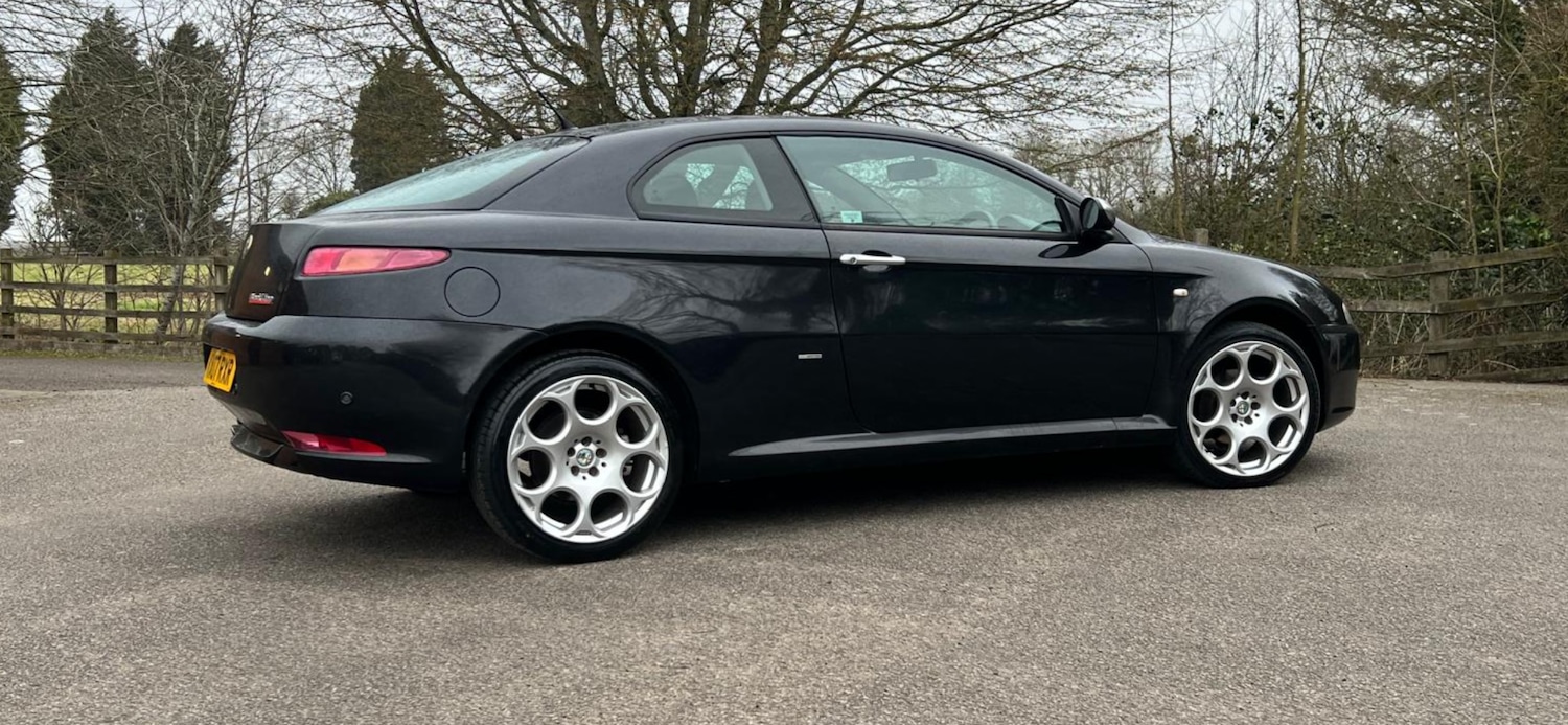 Used Alfa Romeo GT 2007 for sale - 77896804: Photo 3
