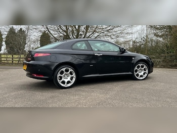 Used Alfa Romeo GT 2007 for sale - 77896804: Photo