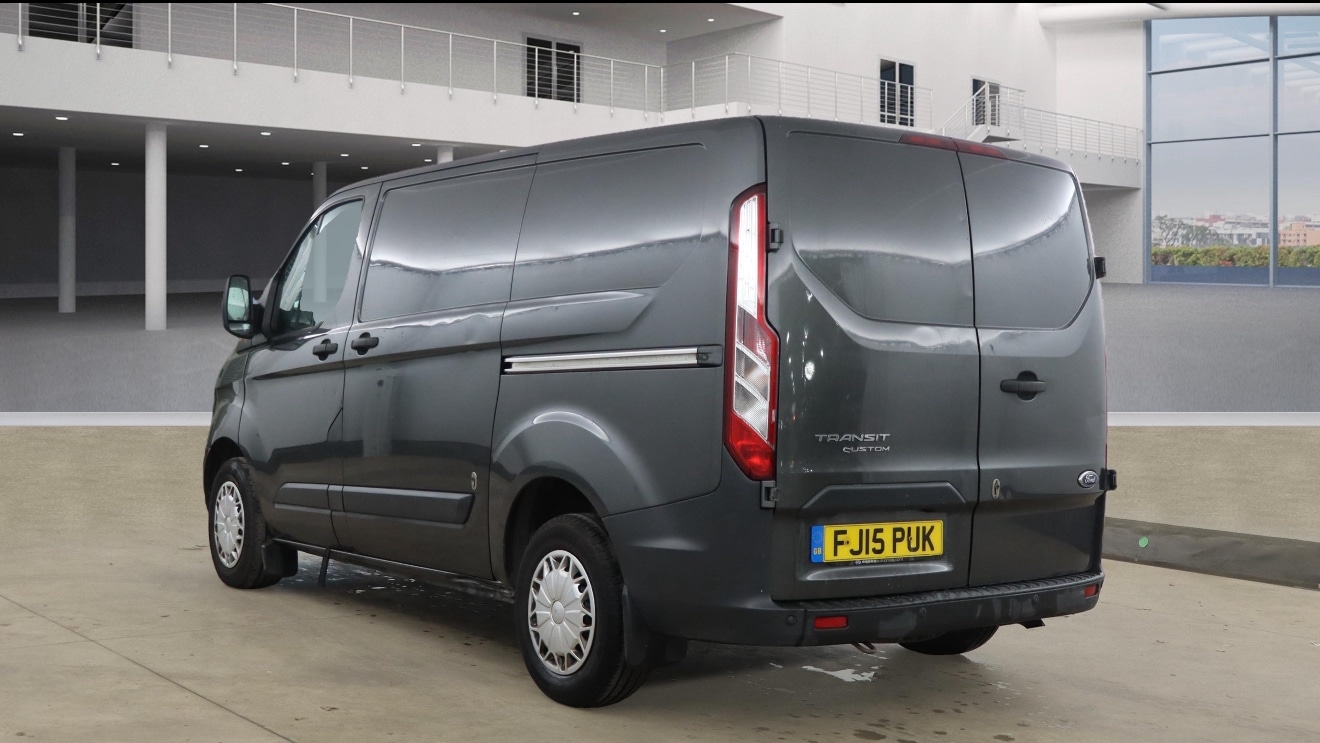 Used Ford Transit Custom 2015 for sale - 76640712: Photo 4