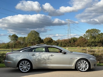 Used Jaguar XJ 2010 for sale - 75239266: Photo
