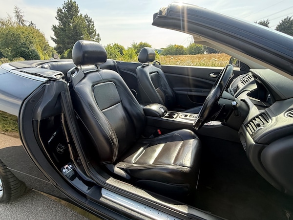 Used Jaguar XKR 2006 for sale - 74890931: Photo 14