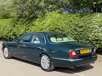 Used Jaguar XJ 2003 for sale - 78328630: Photo
