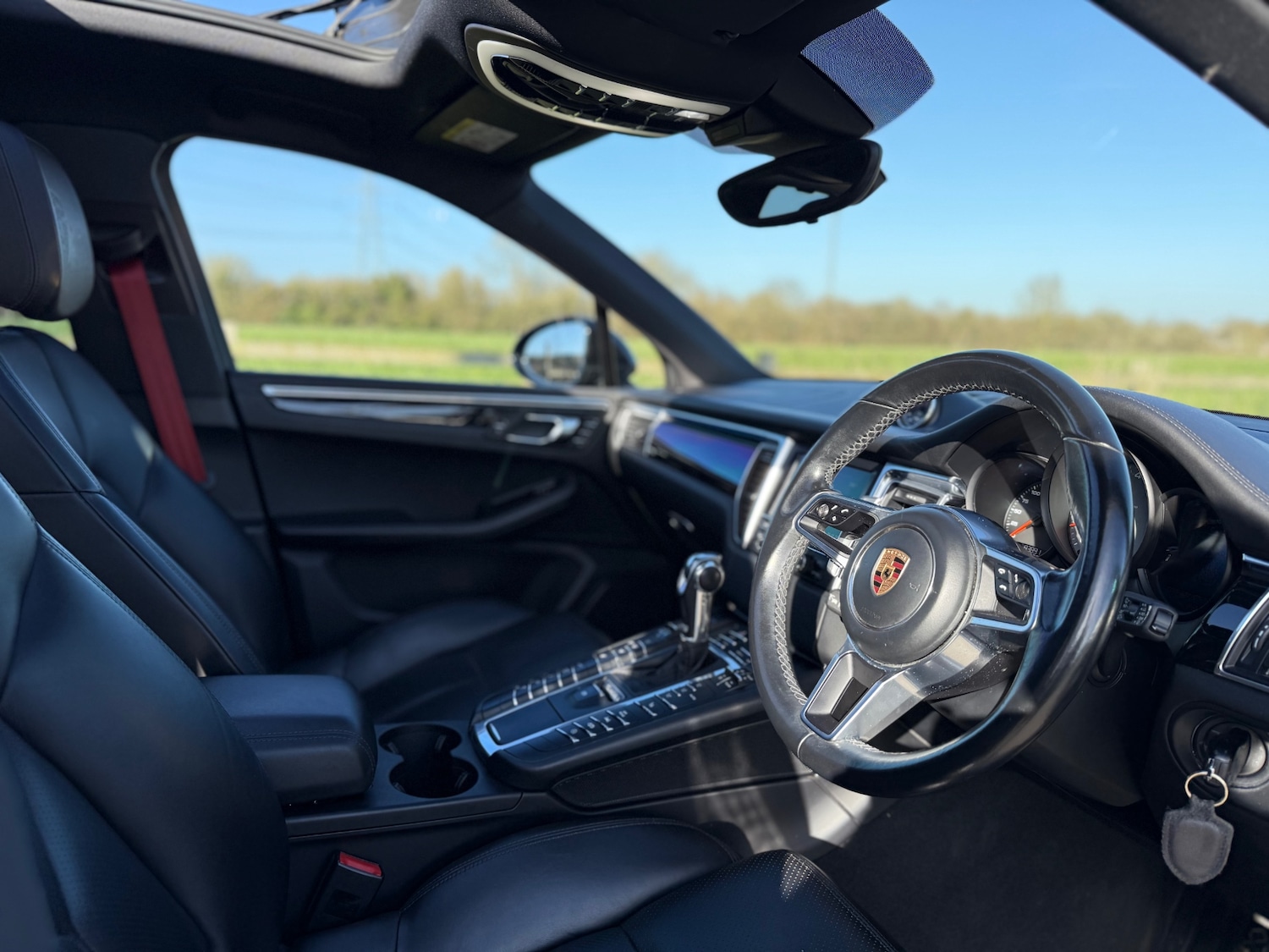 Used Porsche Macan 2016 for sale - 77918230: Photo 15