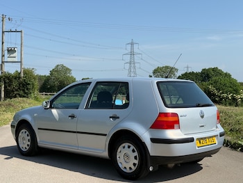 Used Volkswagen Golf 2000 for sale - 78733211: Photo