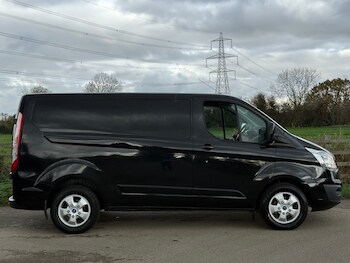 Used Ford Transit Custom 2015 for sale - 76415047: Photo