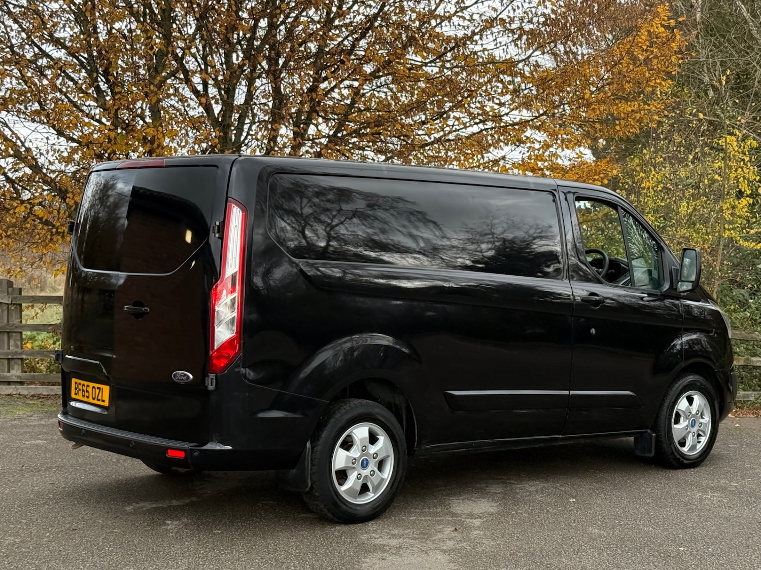 Used Ford Transit Custom 2015 for sale - 76415047: Photo 3