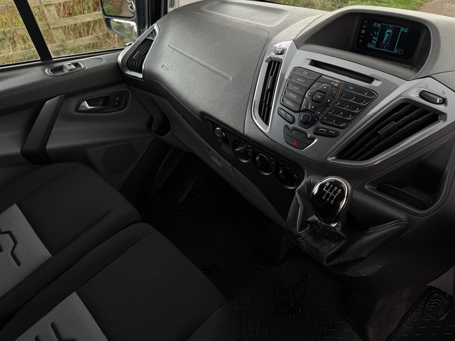 Used Ford Transit Custom 2015 for sale - 76415047: Photo 9