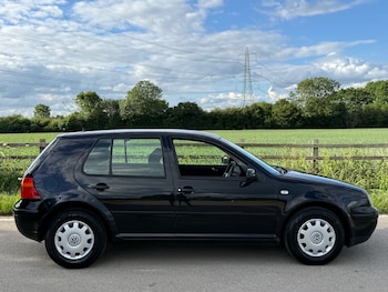 Used Volkswagen Golf 2003 for sale - 78841455: Photo