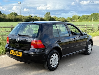 Used Volkswagen Golf 2003 for sale - 78841455: Photo