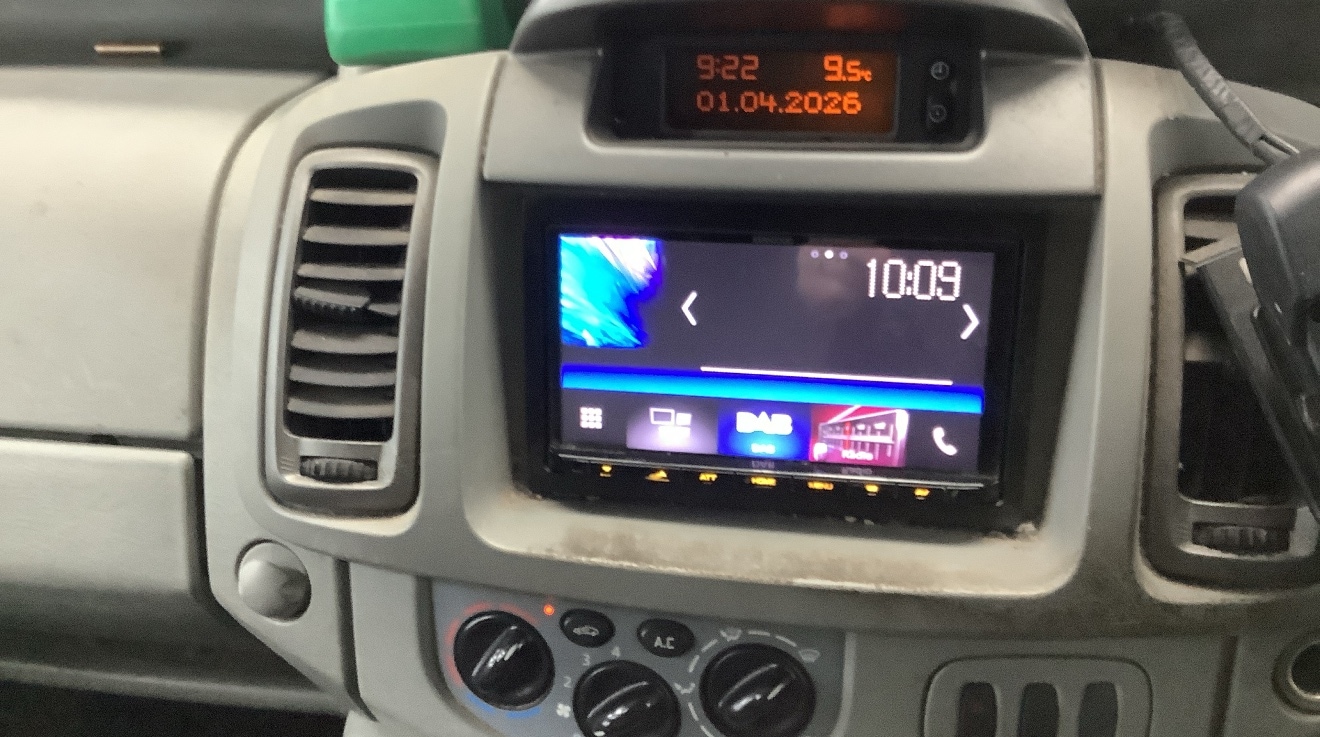 Used Vauxhall Vivaro 2010 for sale - 78183516: Photo 4