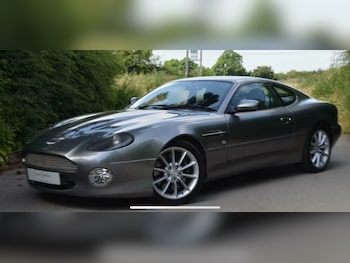 2002 (52) - V12 Vantage auto