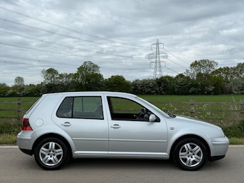 Used Volkswagen Golf 2001 for sale - 78501948: Photo