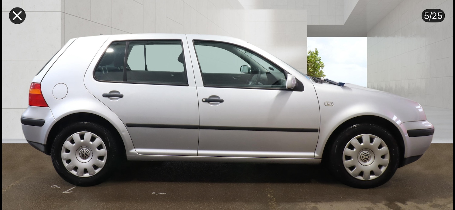 Used Volkswagen Golf 2003 for sale - 78132477: Photo 3
