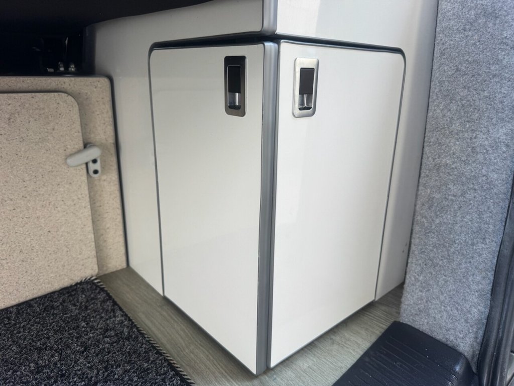 Used Volkswagen Transporter 2017 for sale - 78128909: Photo 14