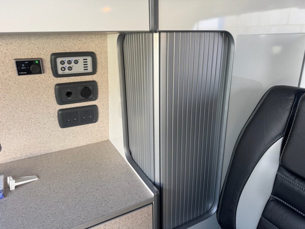 Used Volkswagen Transporter 2017 for sale - 78128909: Photo 18