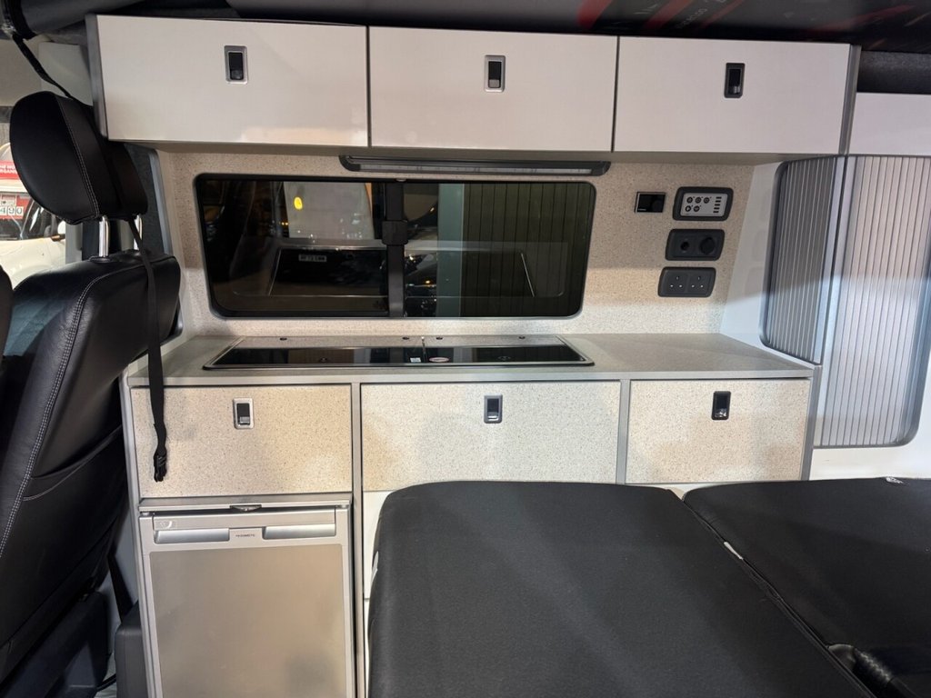 Used Volkswagen Transporter 2017 for sale - 78128909: Photo 6