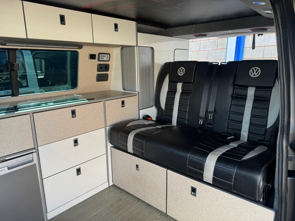 Used Volkswagen Transporter 2017 for sale - 78128909: Photo 9