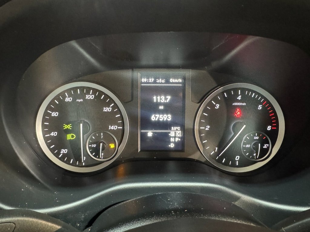 Used Mercedes-Benz Vito 2021 for sale - 77593721: Photo 29