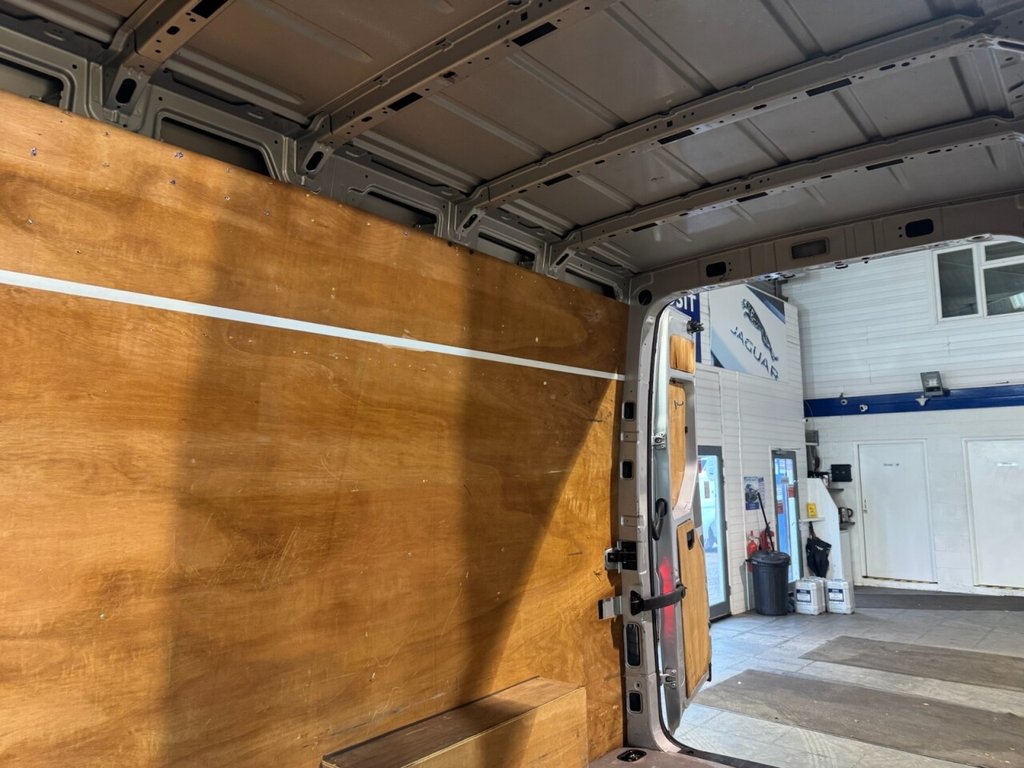 Used Volkswagen Crafter 2020 for sale - 77103910: Photo 15