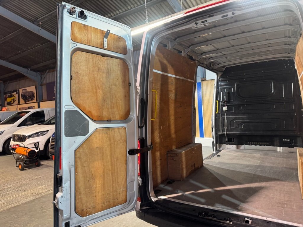 Used Volkswagen Crafter 2020 for sale - 77103910: Photo 9