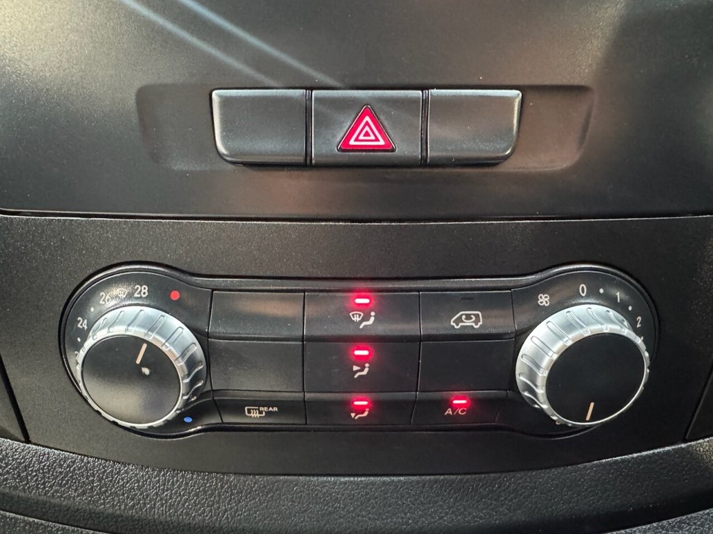 Used Mercedes-Benz Vito 2016 for sale - 77103912: Photo 32