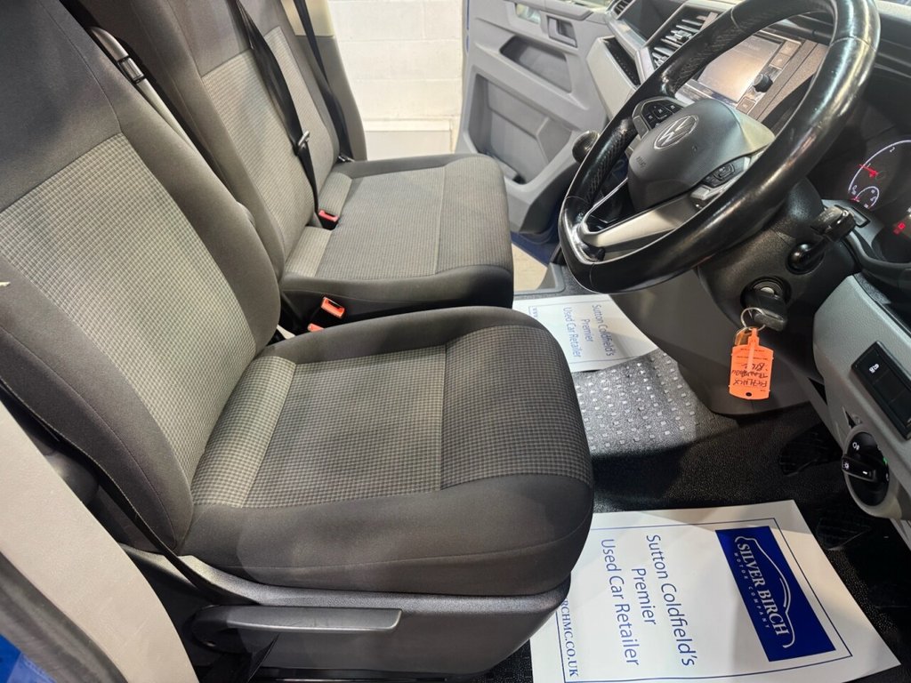 Used Volkswagen Transporter 2022 for sale - 77103903: Photo 2