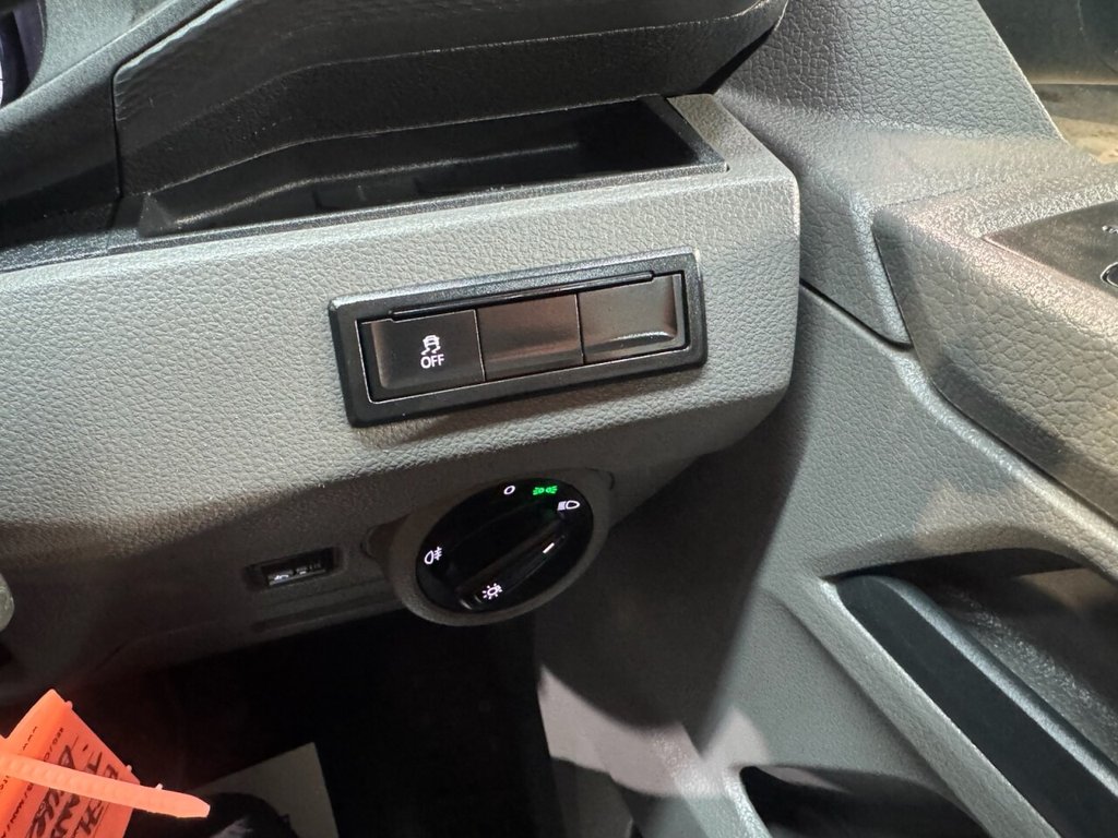 Used Volkswagen Transporter 2022 for sale - 77103903: Photo 27