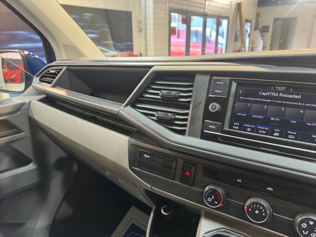 Used Volkswagen Transporter 2022 for sale - 77103903: Photo 28