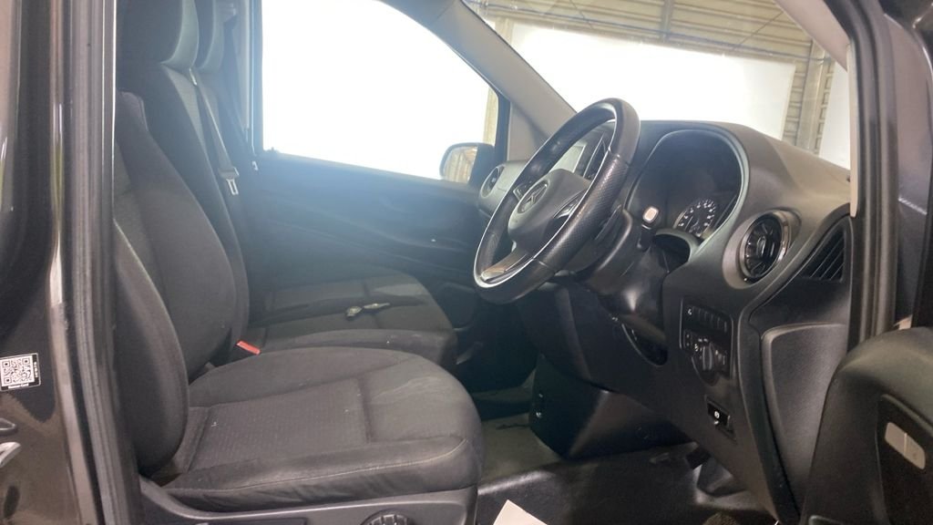 Used Mercedes-Benz Vito 2022 for sale - 77369855: Photo 8