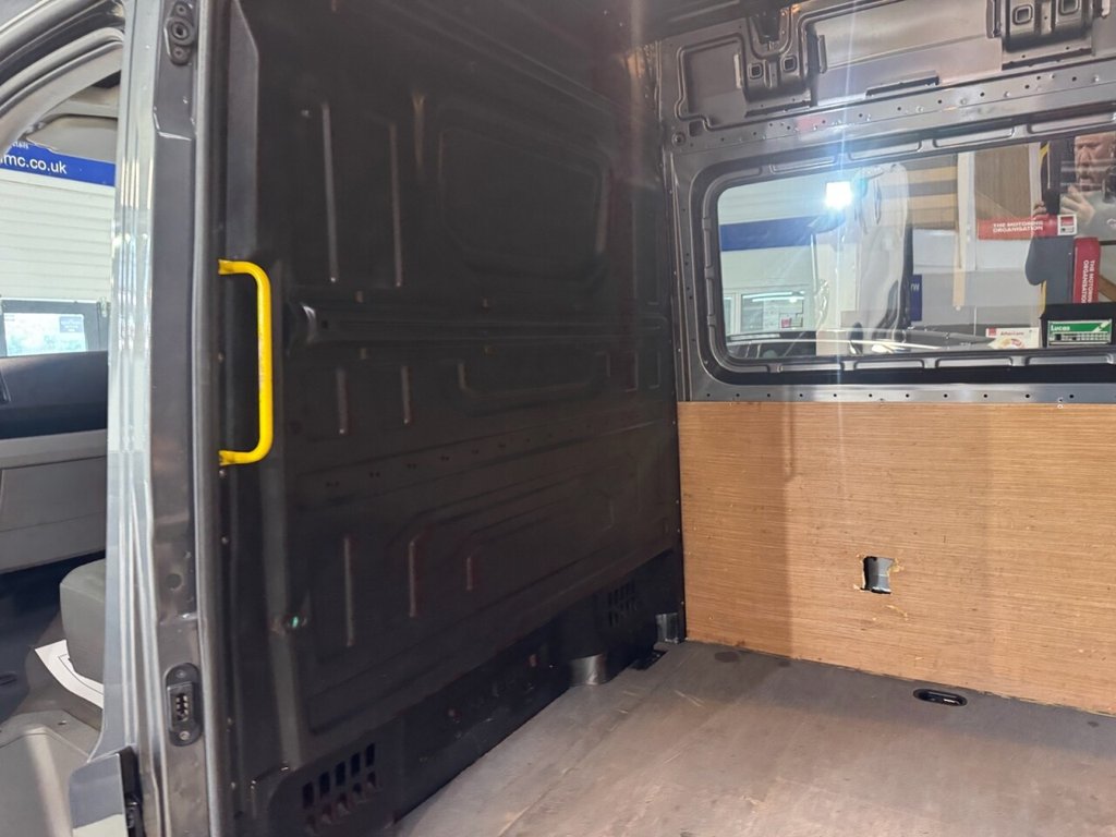 Used Volkswagen Crafter 2020 for sale - 77952378: Photo 31