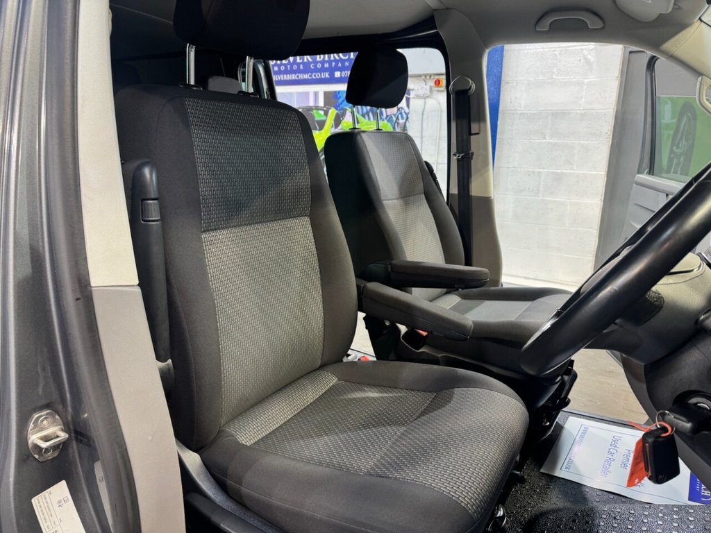 Used Volkswagen Transporter 2022 for sale - 77103906: Photo 30