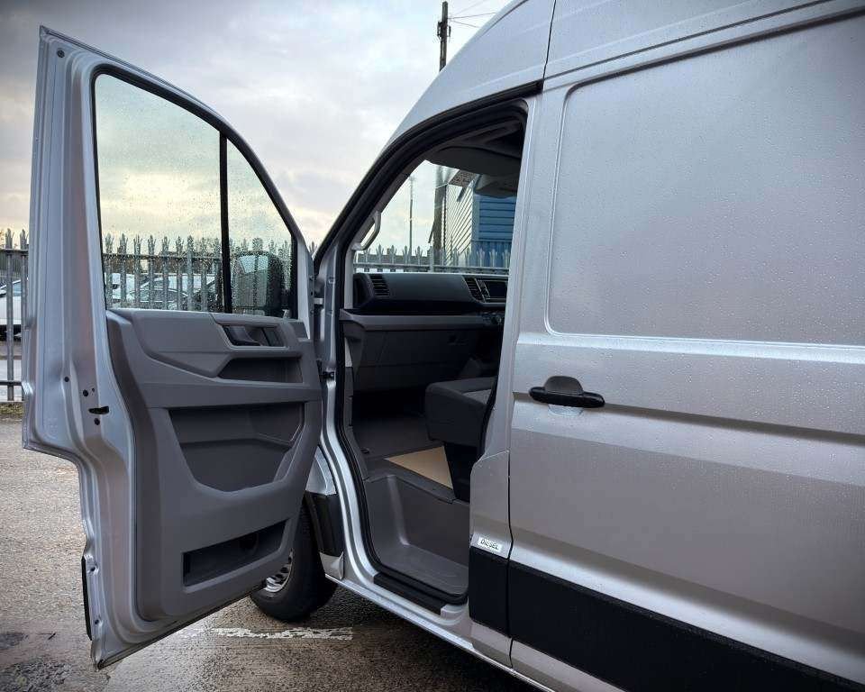 Used Volkswagen Crafter 2024 for sale - 78128900: Photo 9