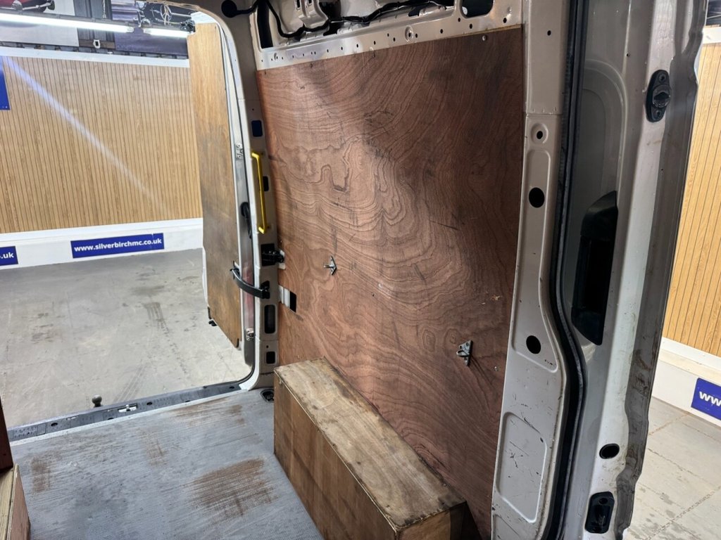 Used Volkswagen Crafter 2024 for sale - 78128852: Photo 11