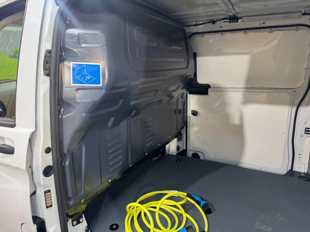 Used Mercedes-Benz Vito 2023 for sale - 77103908: Photo 30