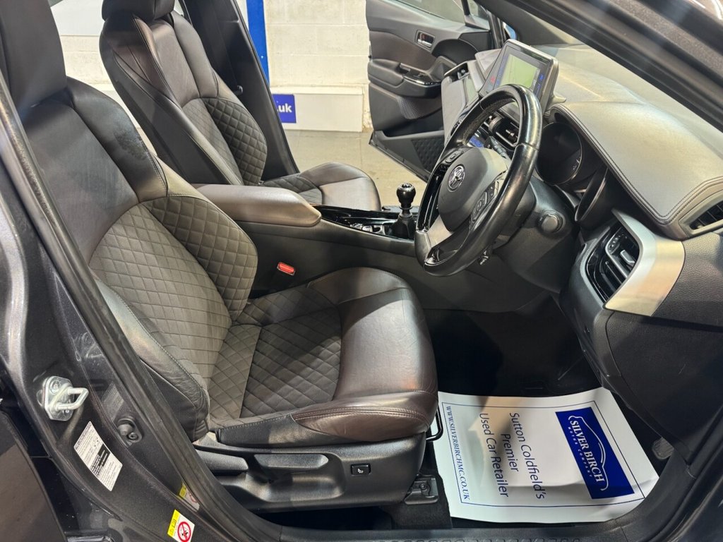 Used Toyota C-HR 2017 for sale - 77103909: Photo 35