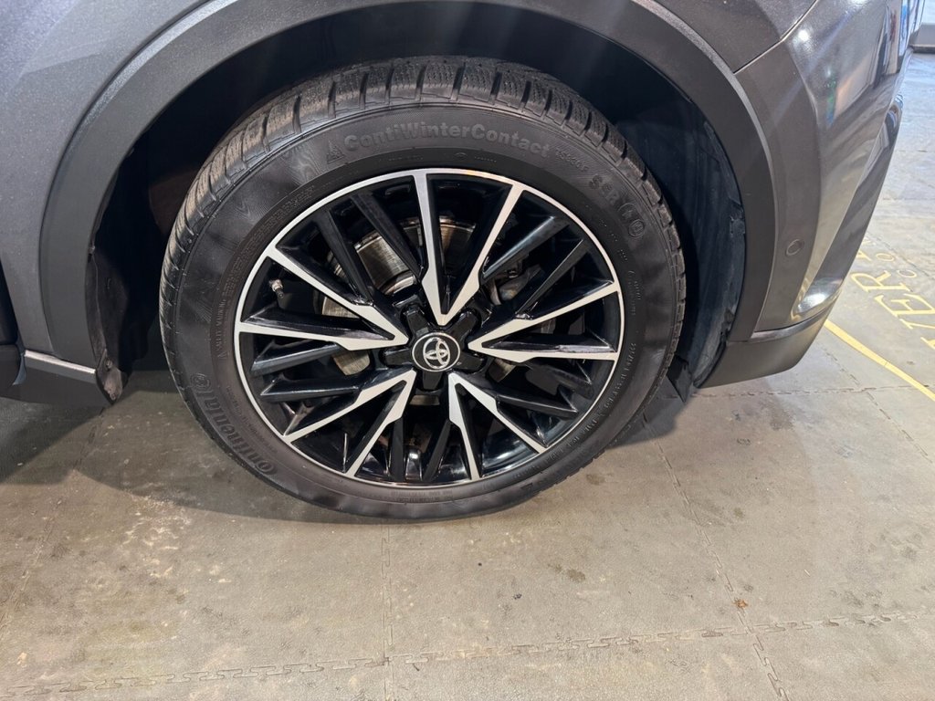Used Toyota C-HR 2017 for sale - 77103909: Photo 40