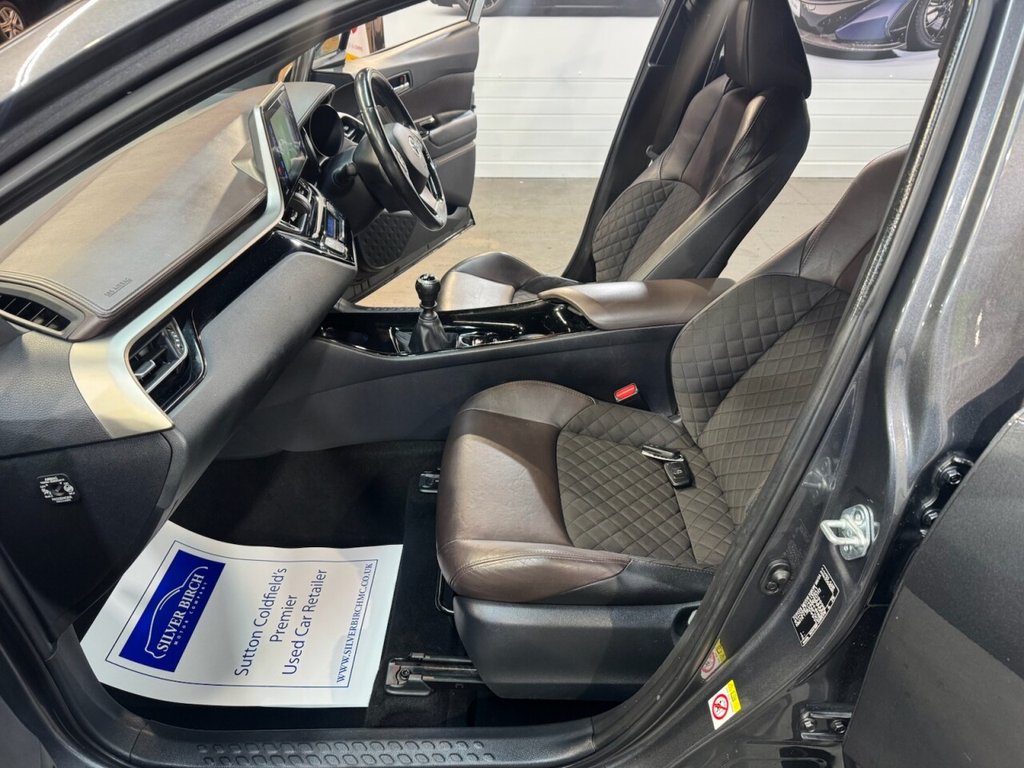 Used Toyota C-HR 2017 for sale - 77103909: Photo 45