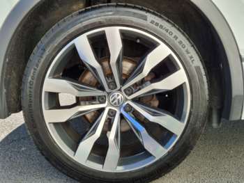 Used Volkswagen Tiguan 2020 for sale - 74290723: Photo