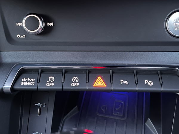 Used Audi Q3 2019 for sale - 74290943: Photo 23