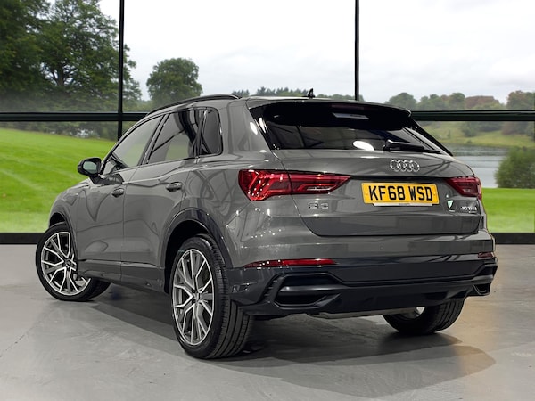 Used Audi Q3 2019 for sale - 74290943: Photo 2
